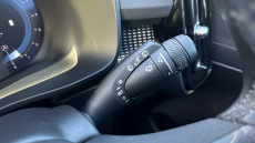 Volvo XC40 2.0 B3P Plus Dark 5dr Auto Petrol Estate